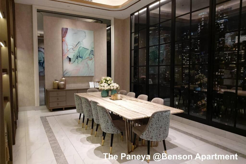 The Paneya @Benson Apartment Surabaya Esterno foto
