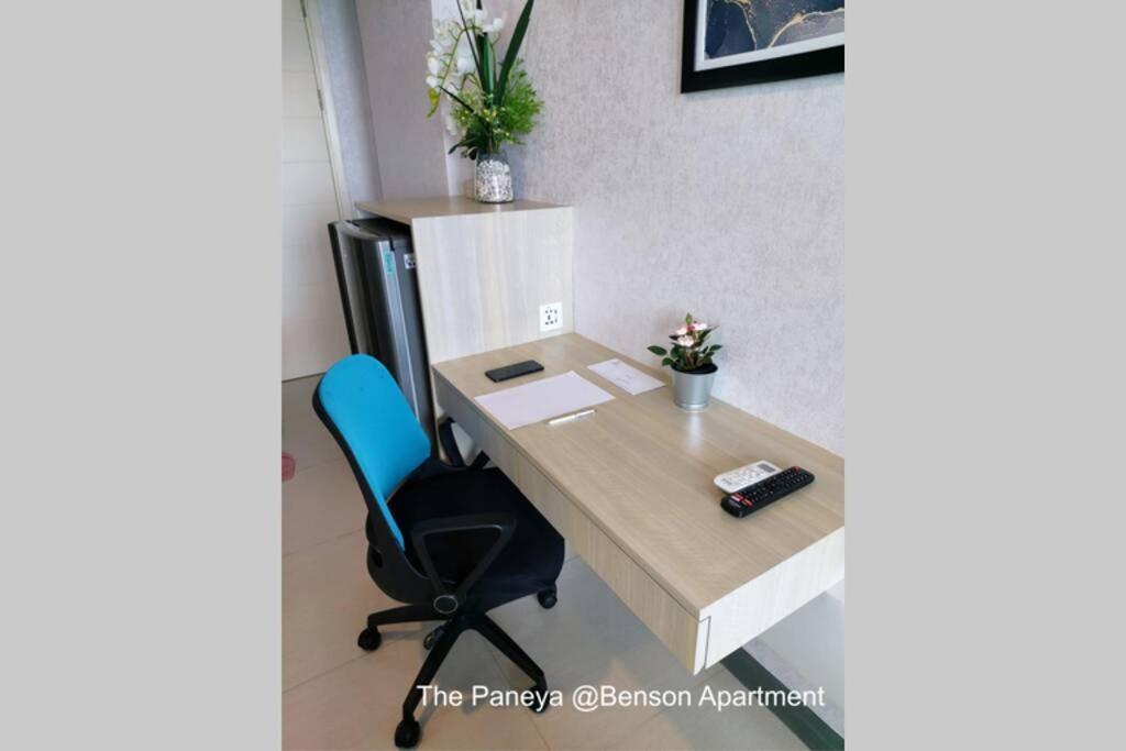 The Paneya @Benson Apartment Surabaya Esterno foto