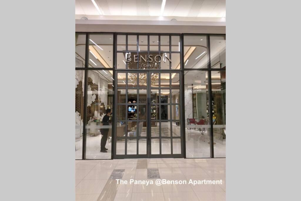 The Paneya @Benson Apartment Surabaya Esterno foto