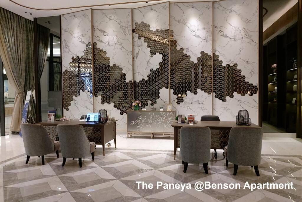 The Paneya @Benson Apartment Surabaya Esterno foto