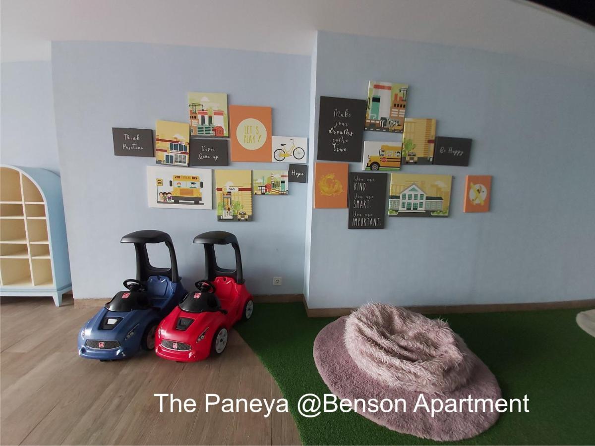 The Paneya @Benson Apartment Surabaya Esterno foto